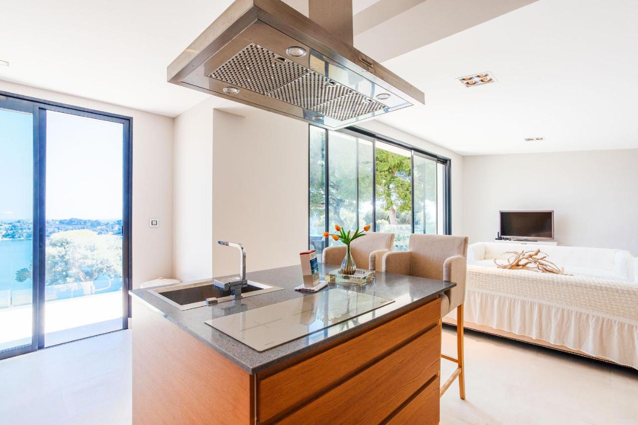 Villa Hesperides Vi4337 By Riviera Nizza